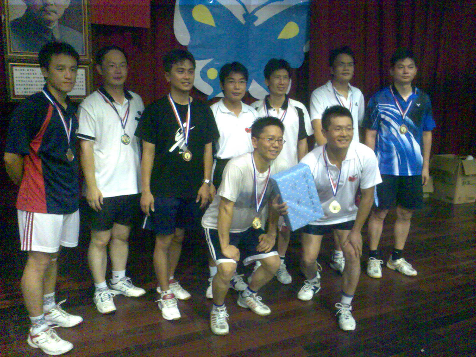 本校參加97年度教育盃羽球賽獲獎照片